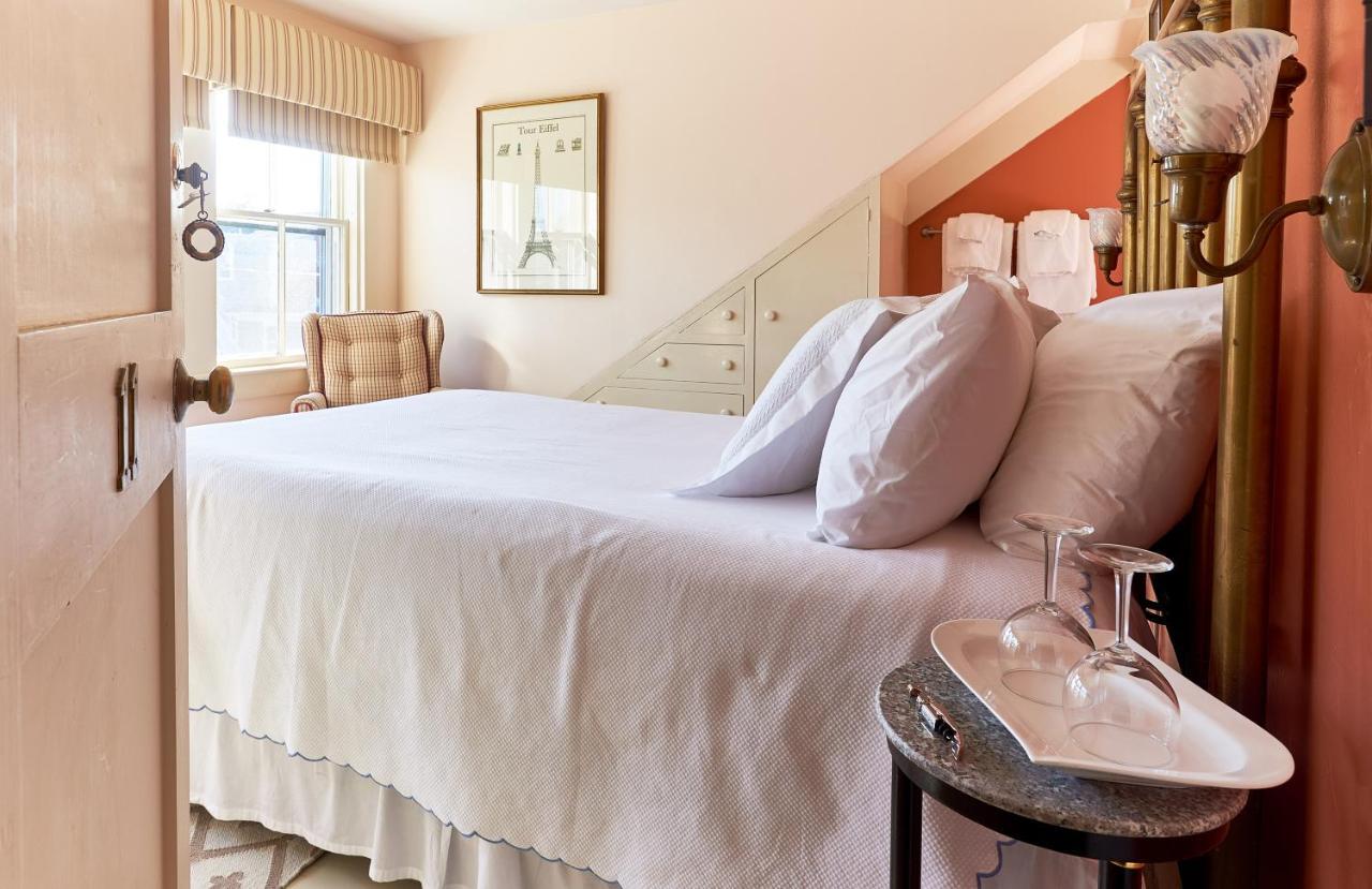 Cliff Lodge نانتوكيت المظهر الخارجي الصورة